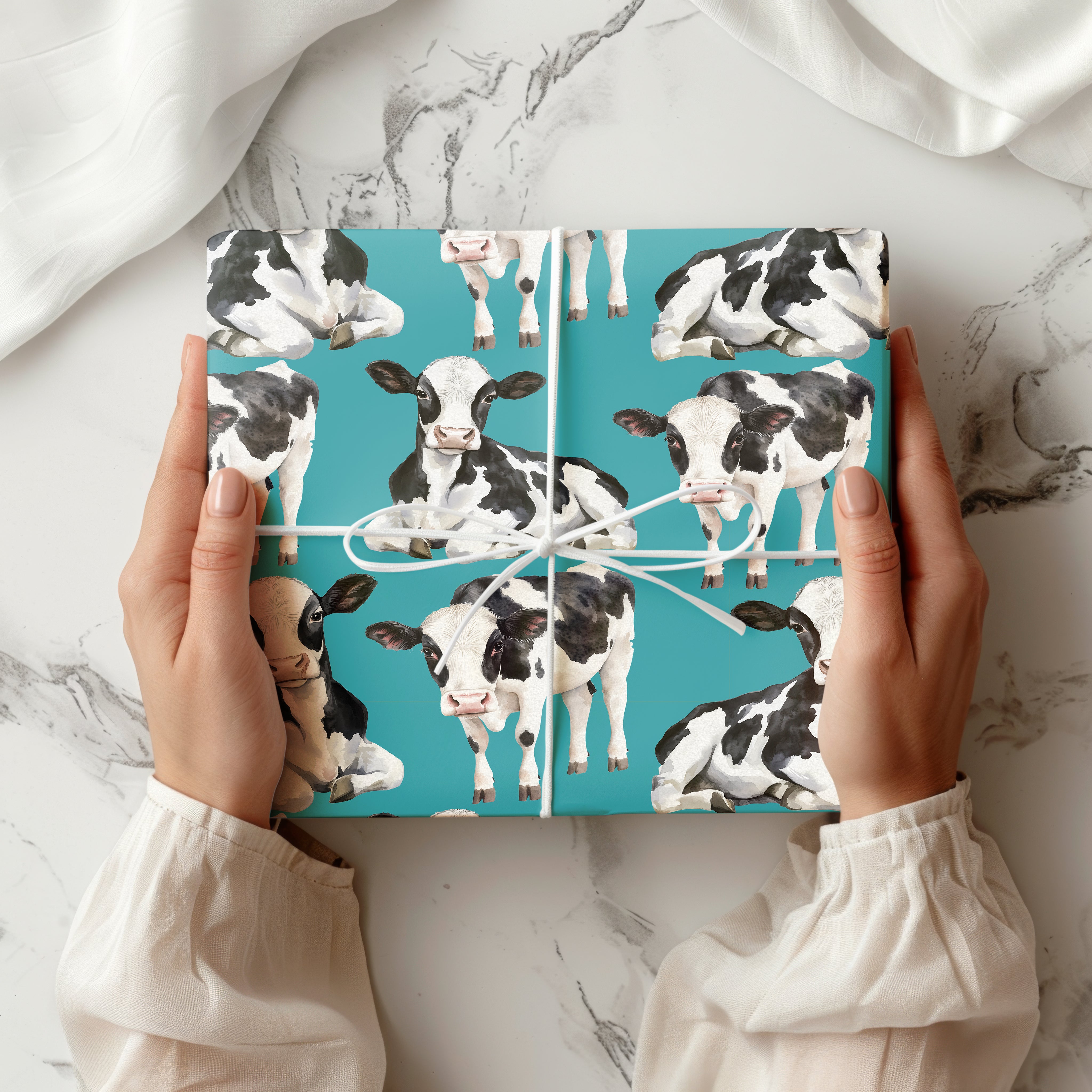 Watercolour Cow Wrapping Paper – Cute Calf Farmyard Gift Wrap for Country-Themed Presents Multiple Colours