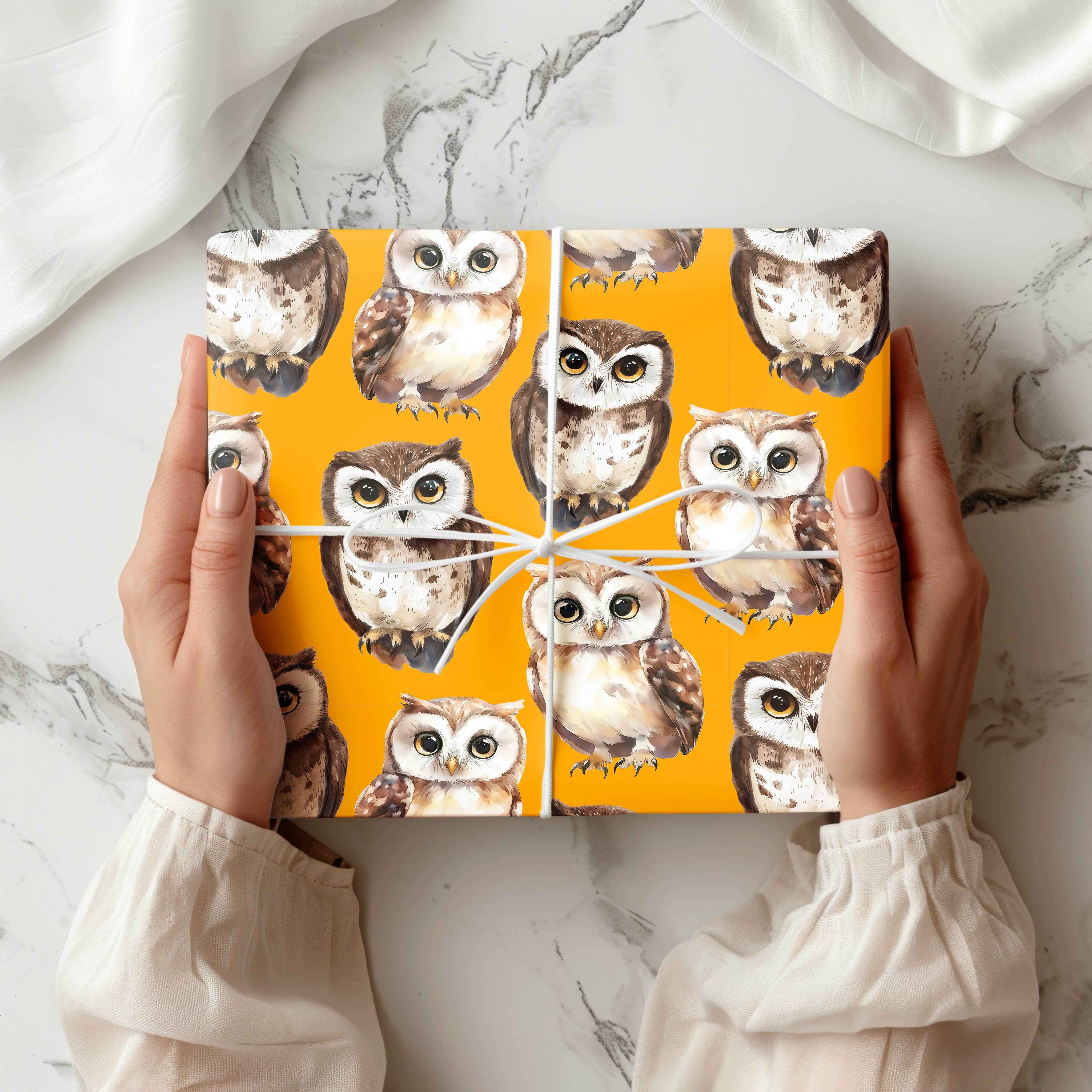 Cute Owl Wrapping Paper Sheet – Watercolour Gift Wrap with Owls for Bird Lovers or a Nursery