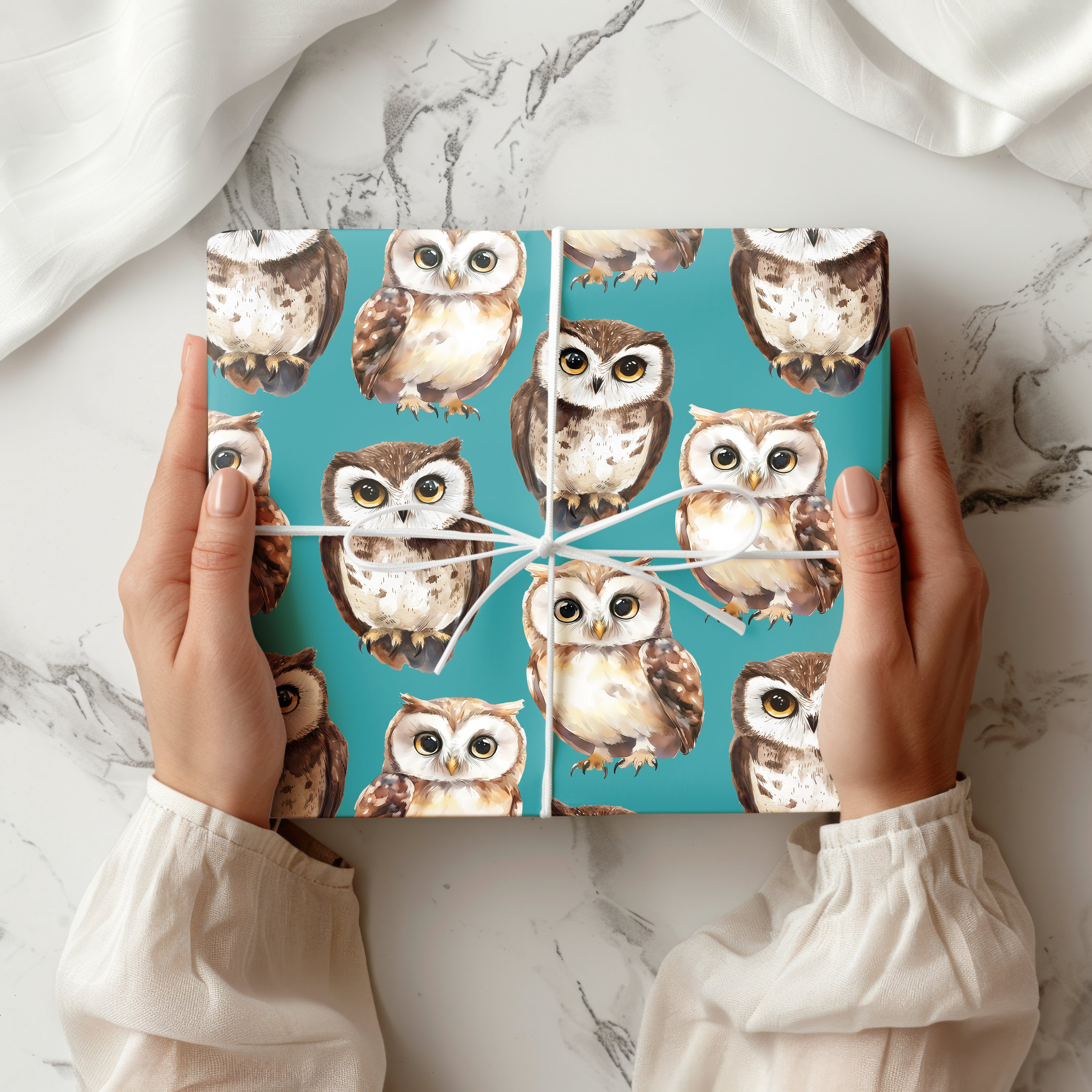 Cute Owl Wrapping Paper Sheet – Watercolour Gift Wrap with Owls for Bird Lovers or a Nursery
